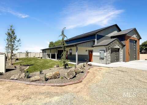 303 Cm Ridge Ln, Caldwell, ID 83605