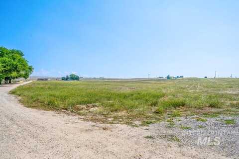 8793 Higginson Ln, Eagle, ID 83616