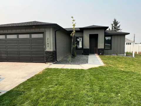 2182 Austin Way, Fruitland, ID 83619