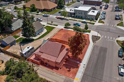 914 NE 2nd St, Meridian, ID 83642