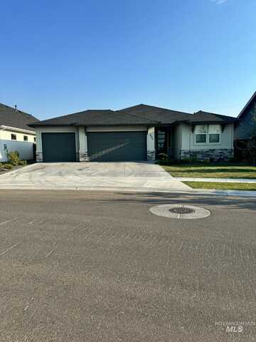 1039 W Ultar Drive, Nampa, ID 83686