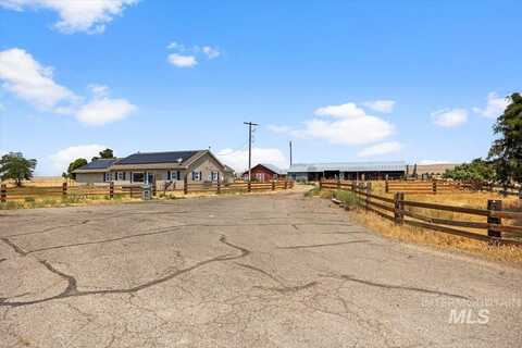 1545 NW Beaman, Mountain Home, ID 83647