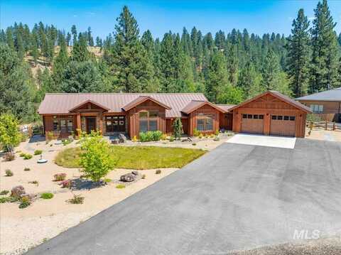 26 Creekside Ct, Garden Valley, ID 83622