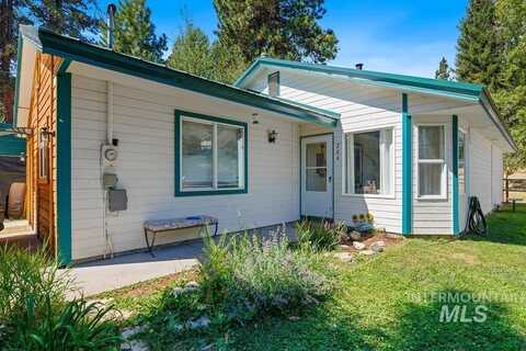 204 W Kerby St., Cascade, ID 83611