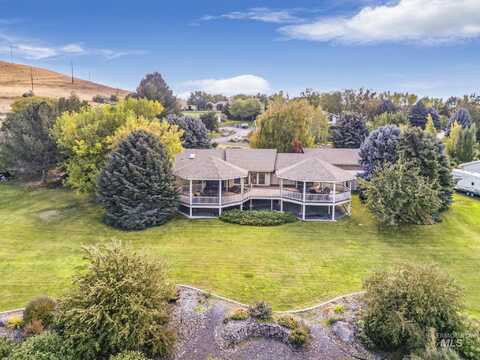 132 Country Club Ln, Buhl, ID 83316