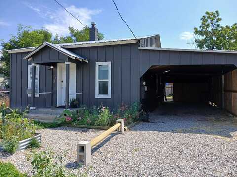 428 N Wardwell Ave, Emmett, ID 83617