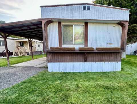 842 W Midway A Street #8, Filer, ID 83328