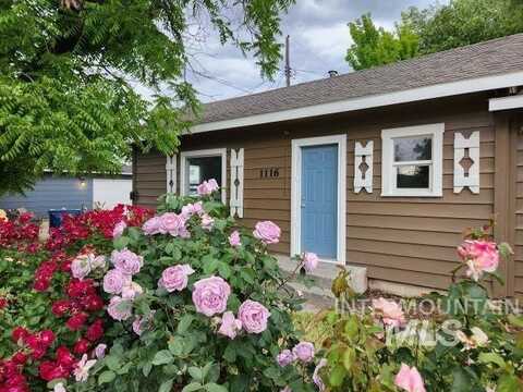 1116 Amity Ave, Nampa, ID 83686