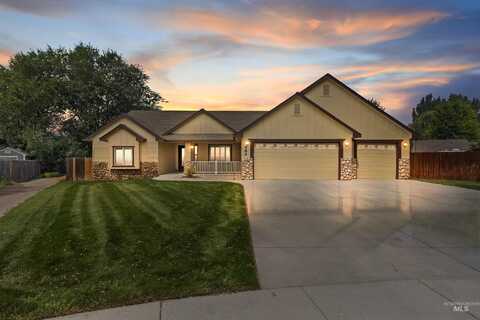 484 E Wild Primrose Ct, Kuna, ID 83634