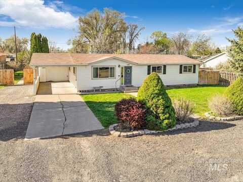 425 5th Ave W, Wendell, ID 83335