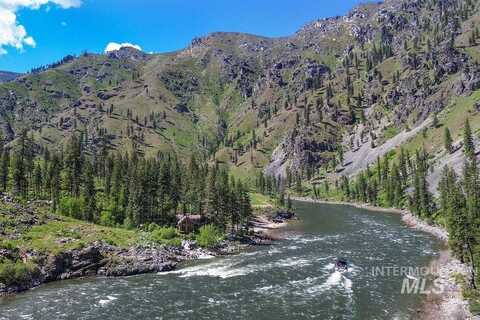 1 Salmon River, Riggins, ID 83549