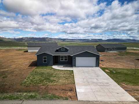 111 Bison Way, Fairfield, ID 83327