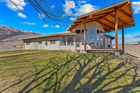 122 Salmon View Road, White Bird, ID 83554