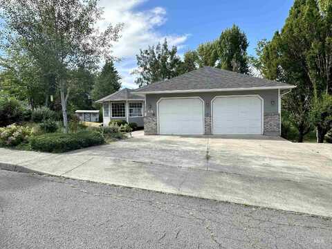 1212 Juniper Drive, Moscow, ID 83843