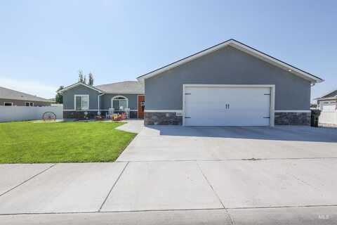 615 Lochsa Loop, Heyburn, ID 83336