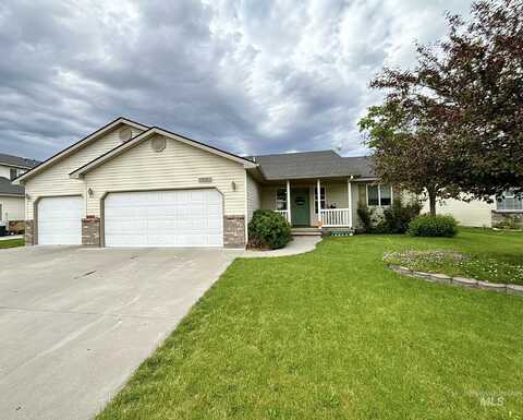 162 NE Victor Gust Dr, Mountain Home, ID 83647