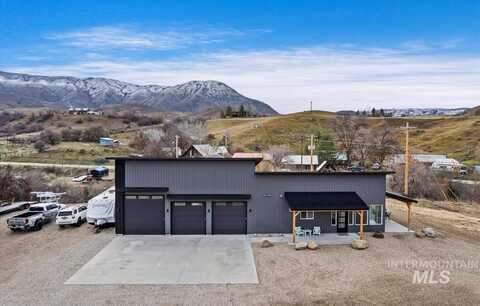 61 Harris Creek Rd, Horseshoe Bend, ID 83629