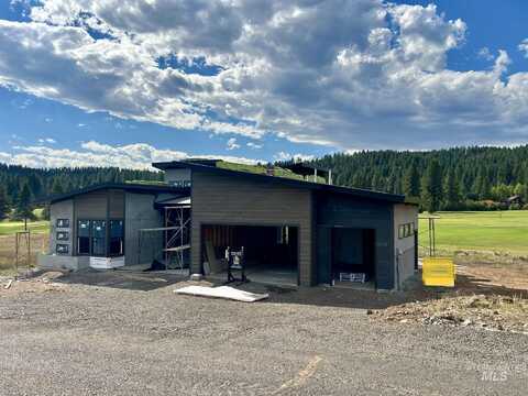 3839 Village Loop, New Meadows, ID 83654