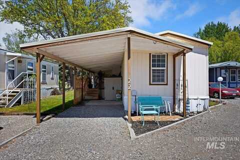 22 Blue Spruce Drive, Hagerman, ID 83332
