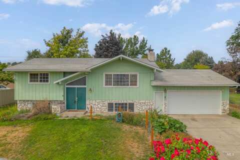 2220 Schaefer Drive, Clarkston, WA 99403