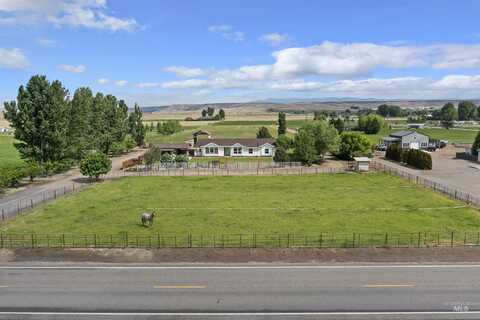 9788 Highway 78, Hammett, ID 83627