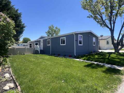 8426 Blue Heaven Ln, Boise, ID 83716