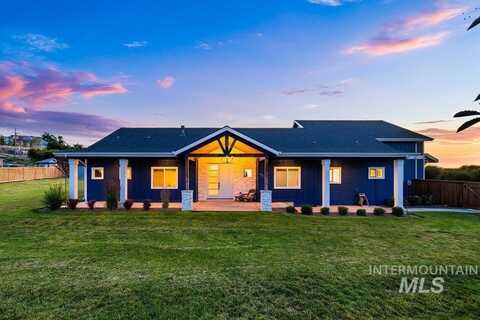 13855 Riverside Rd, Caldwell, ID 83607