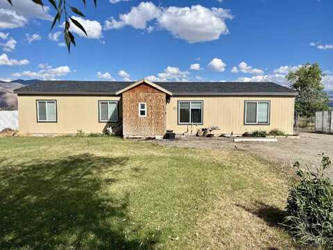 171 Crane Ln, Challis, ID 83226