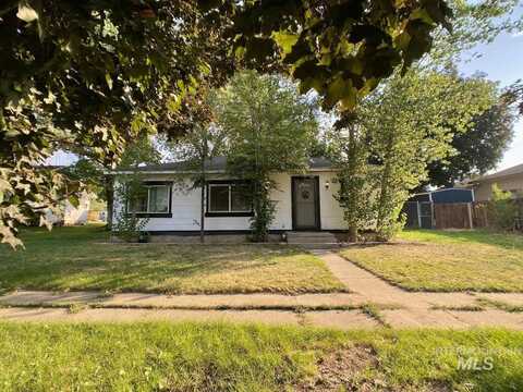 310 W C Street, Shoshone, ID 83352