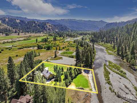 3653 N Elk Valley Way, Featherville, ID 83647