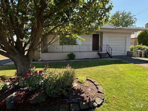 722 Bryden Ave, Lewiston, ID 83501