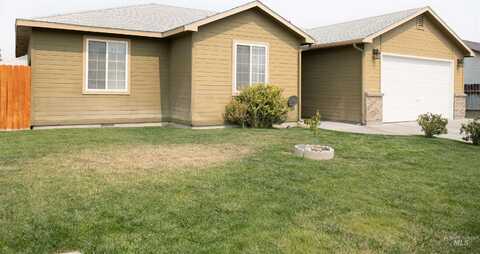 1550 Peregrine Dr., Mountain Home, ID 83647