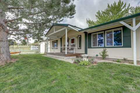 5375 Montour Rd, Emmett, ID 83617