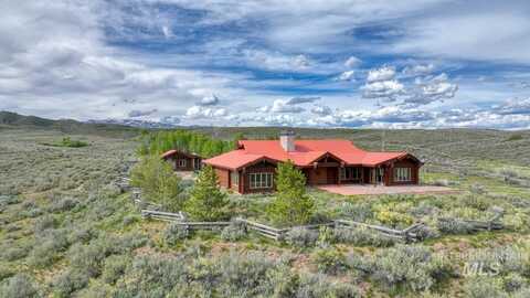 21800 Ne Carringer Lane, Mountain Home, ID 83647