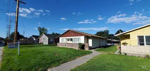 1215 S Elder Street, Nampa, ID 83686