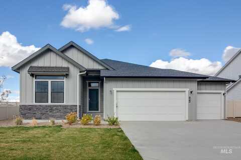 822 E 19th N St, Mountain Home, ID 83647