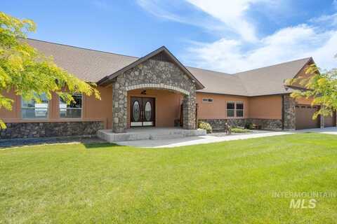 4367 W Central, Emmett, ID 83617