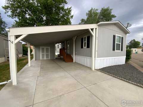 605 W 57th St, Loveland, CO 80538