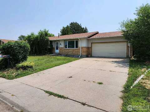 831 Park St, Sterling, CO 80751