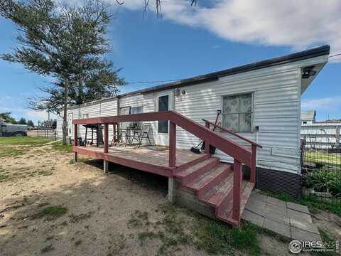 518 S Washington Ave, Haxtun, CO 80731