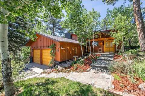 84 Douglas Ct, Boulder, CO 80302