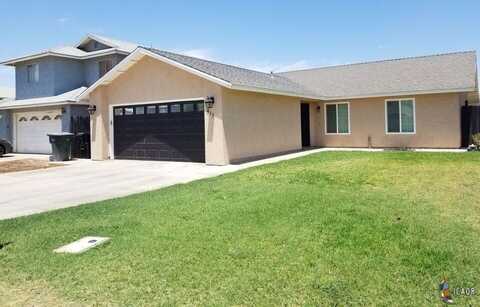 417 Conestoga Ln, Imperial, CA 92251