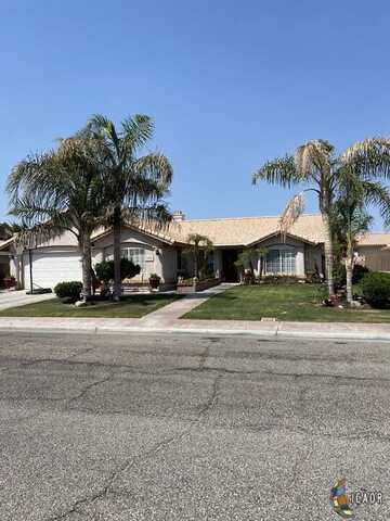 1185 Holdridge St, Calexico, CA 92231