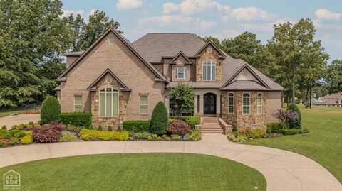 2319 Summit Oaks Cove, Jonesboro, AR 72404