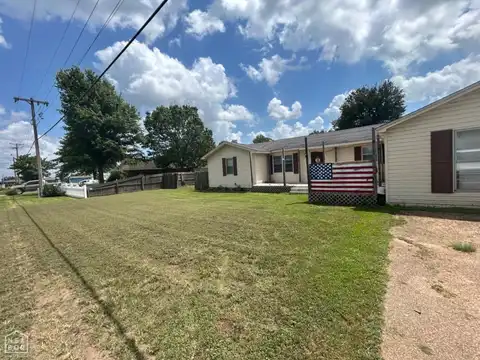 513 E Lake Street, Manila, AR 72442