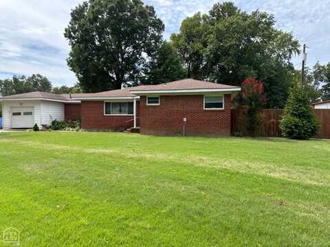 713 9th, Corning, AR 72422