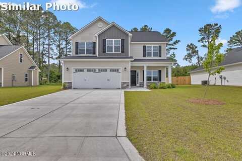 470 Pebble Shore Drive, Sneads Ferry, NC 28460