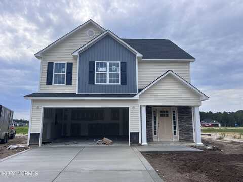 498 Pebble Shore Drive, Sneads Ferry, NC 28460