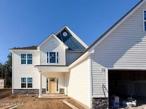 513 Pebble Shore Drive, Sneads Ferry, NC 28460