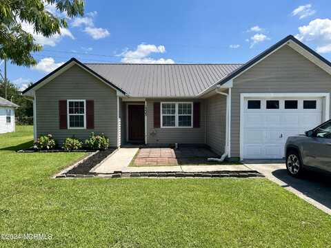 1305 Navarro Loop, Jacksonville, NC 28540